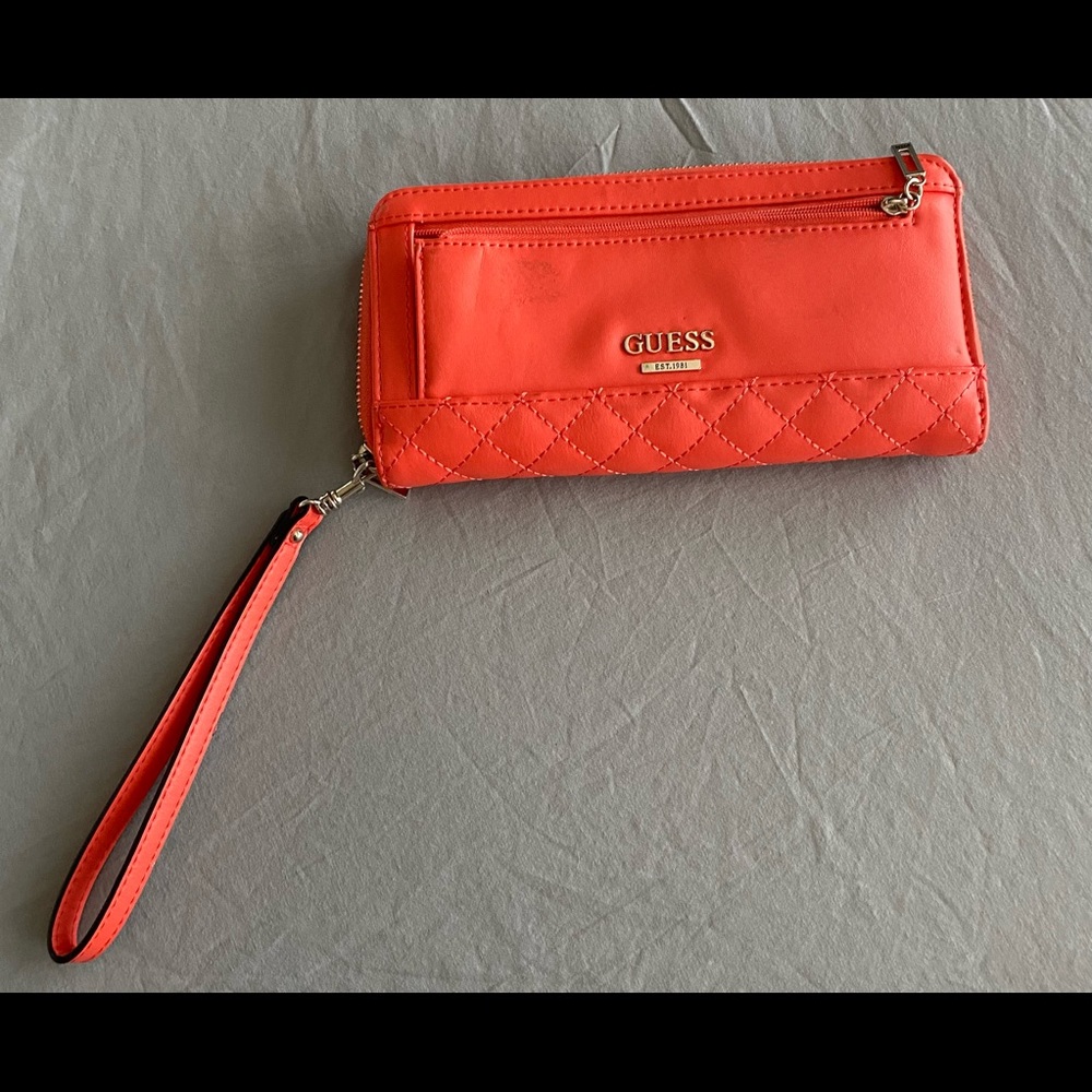 Orange wristlet - Picture 1 of 3
